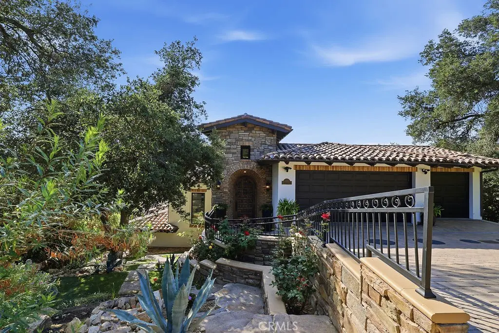 921 Monarch, La Canada Flintridge, CA — listing photo 1