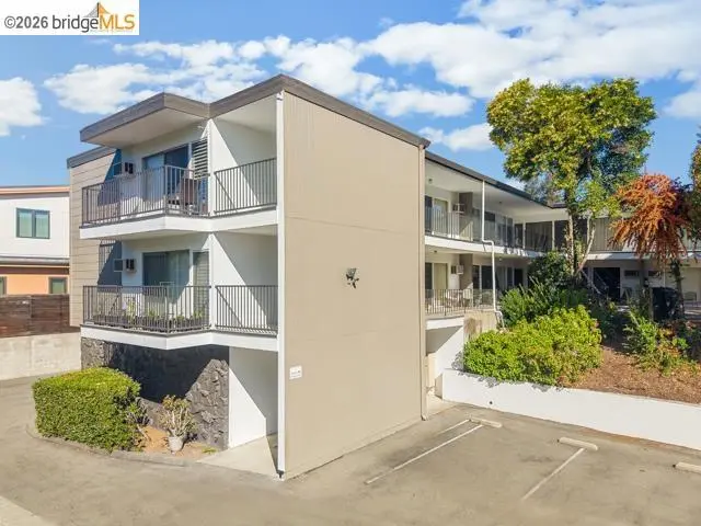 950 Mountain View Dr, Lafayette, CA — listing photo 1