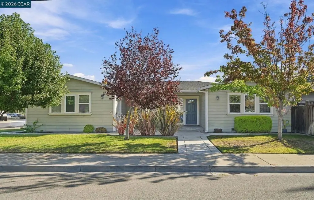 Single Family Residence for sale at 3969 Duke Ct, Livermore, CA featuring 3 beds and 2 baths