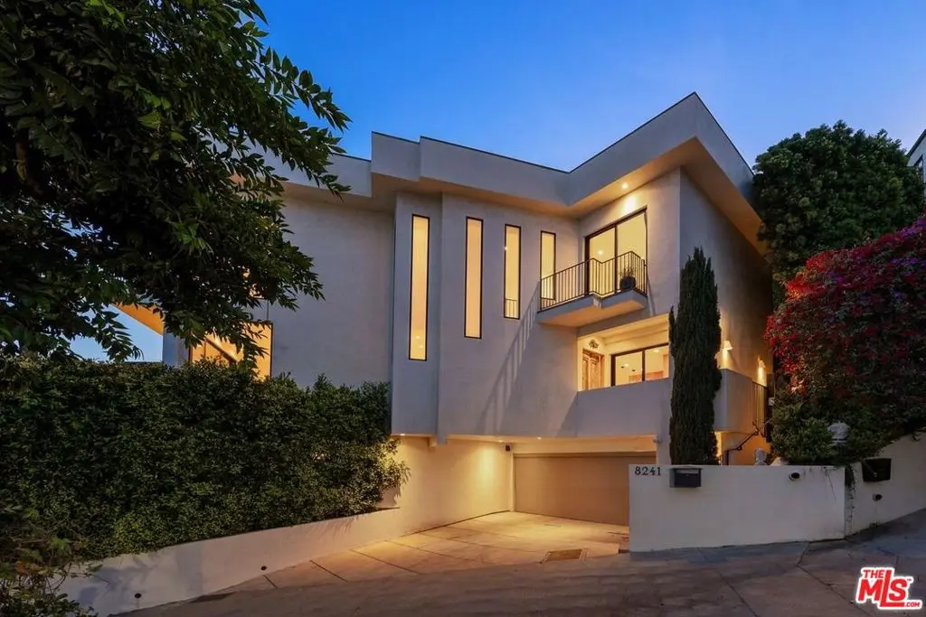 Single Family Residence for sale at 8241 Lincoln Terrace, Los Angeles, CA featuring 4 beds and 5 baths