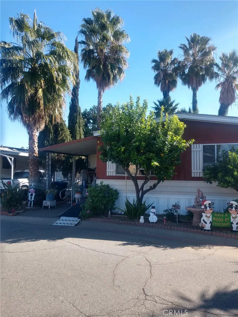 3883 Buchanan 3, Riverside, CA — listing photo 1