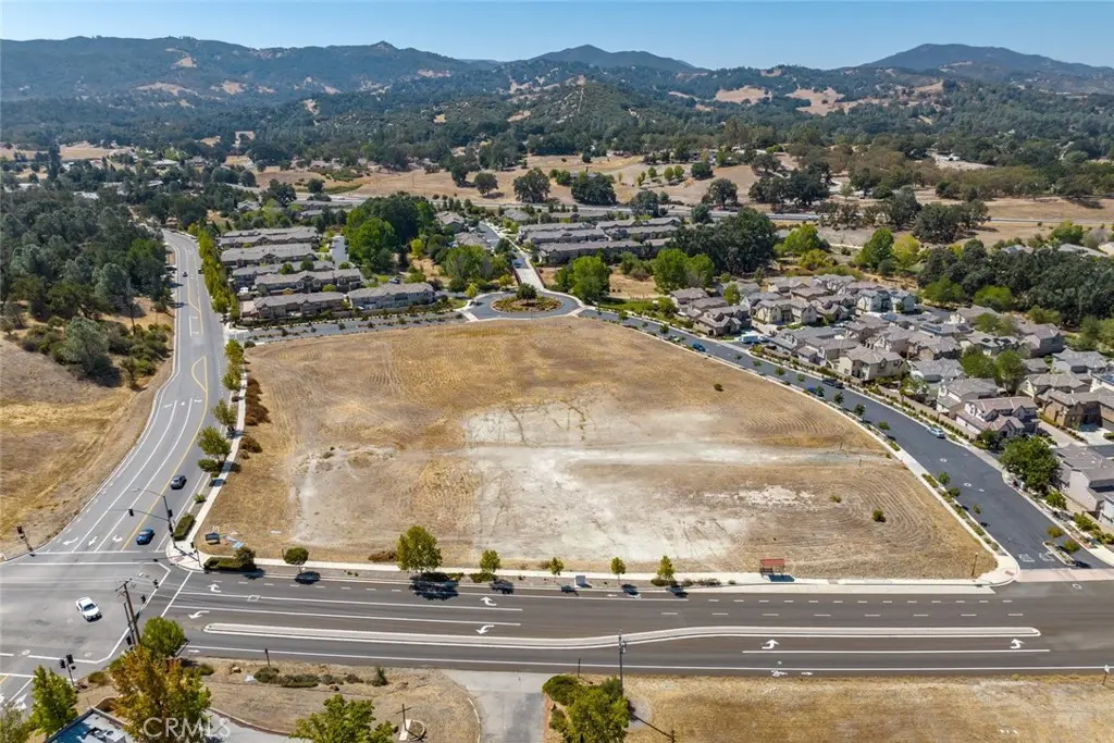 11600 El Camino Real, Atascadero, CA — listing photo 1