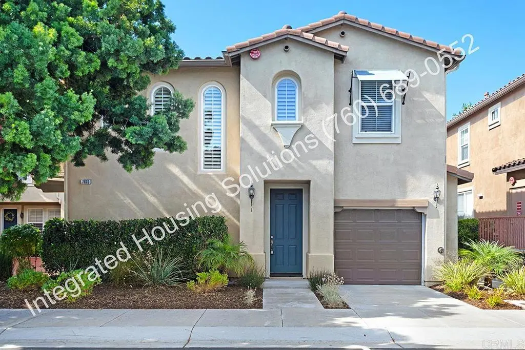 Condominium for rent at 7670 Via Cristal Unit #1, San Diego, CA featuring 2 beds and 2 baths