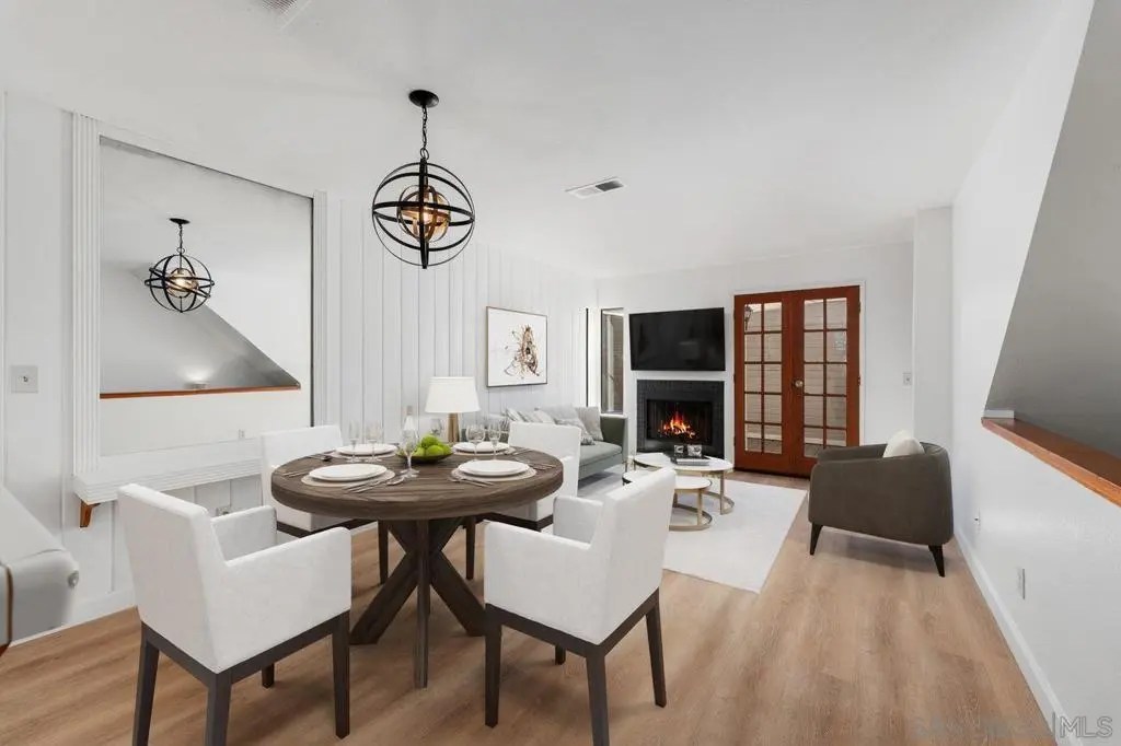 9250 Towne Centre Drive 6, San Diego, CA — listing photo 1