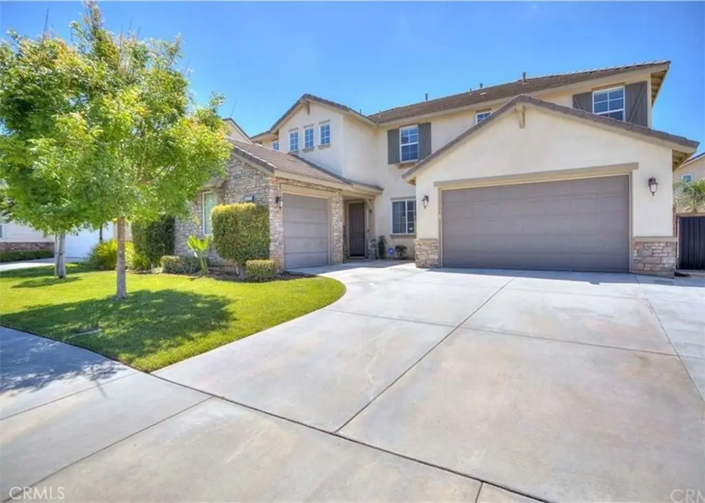 14271 Rolling Stream Place, Eastvale, CA — listing photo 1