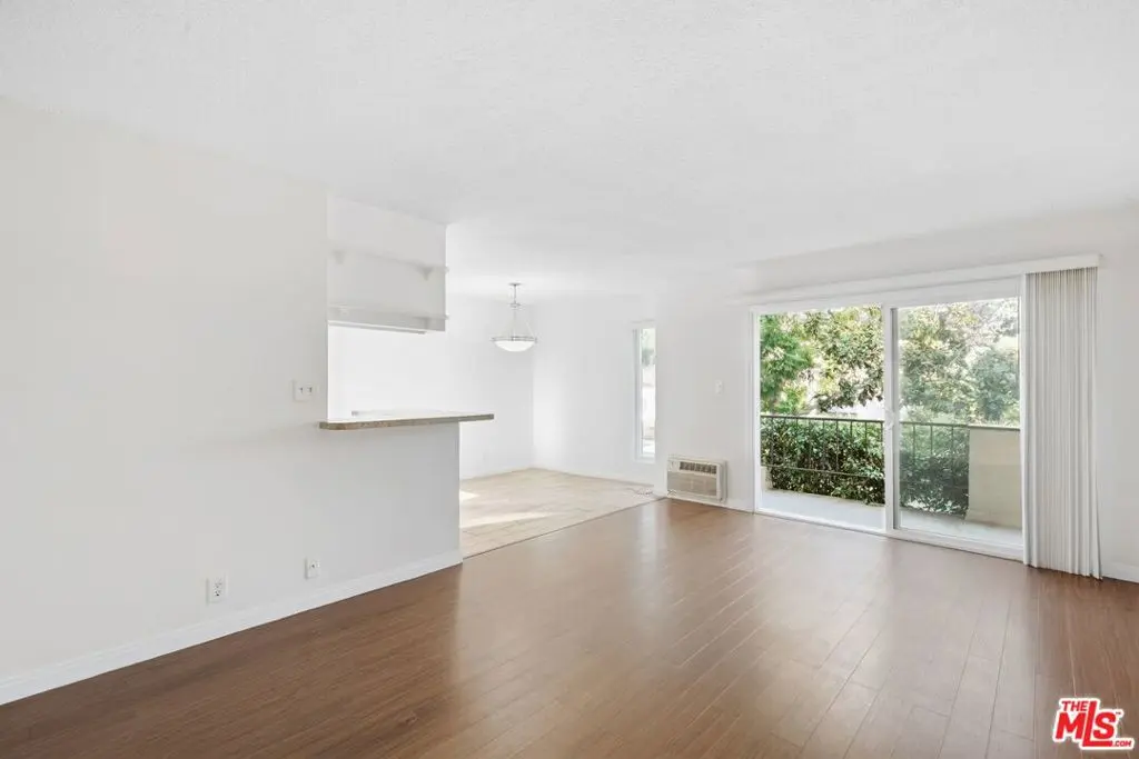 Condominium for rent at 739 N Croft Avenue 207, Los Angeles, CA featuring 3 beds and 2 baths