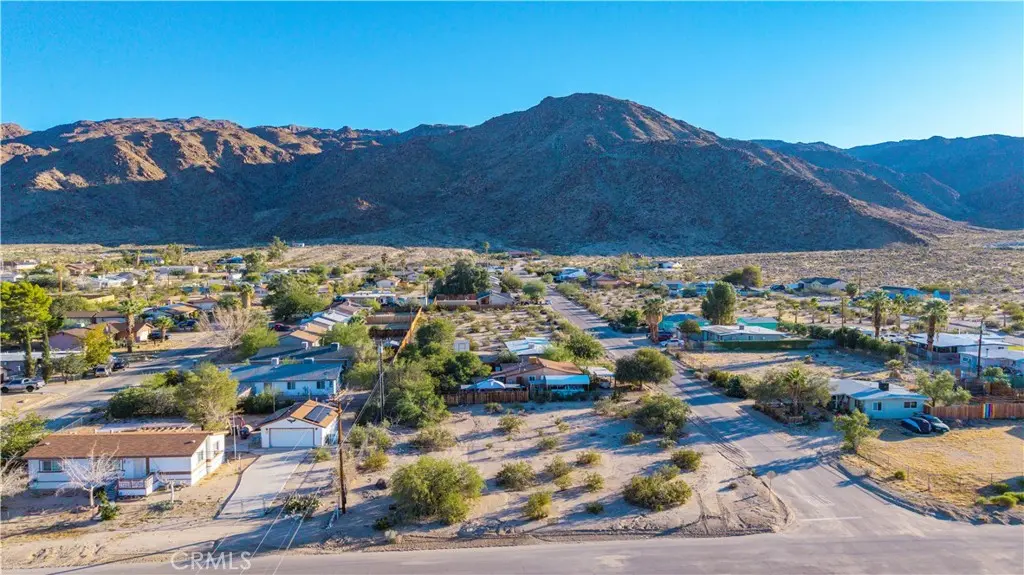 6901 Sullivan Road, 29 Palms, CA — listing photo 1