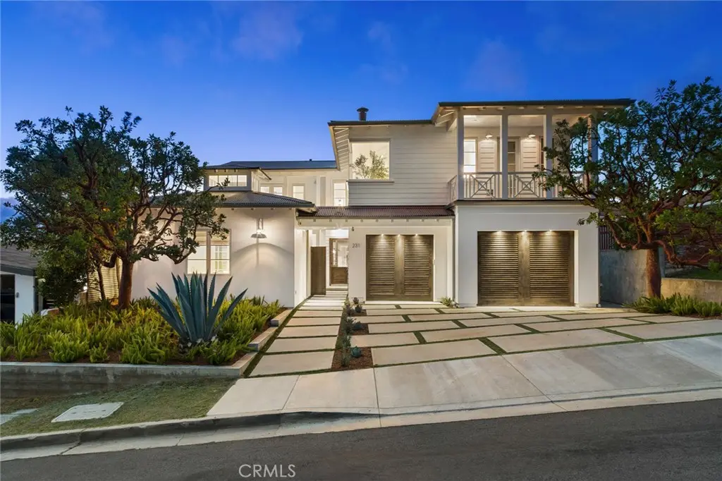 231 Tustin, Newport Beach, CA — listing photo 1