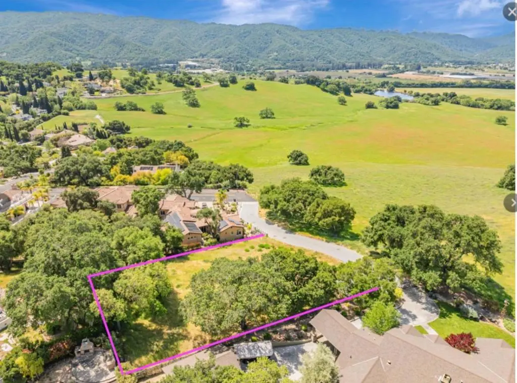 2391 Mantelli Drive, Gilroy, CA — listing photo 1