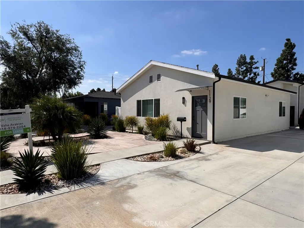 1129 N Catalina, Burbank, CA — listing photo 1