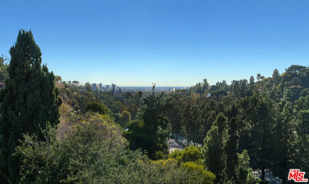 1579 LINDACREST Drive, Beverly Hills, CA — listing photo 1