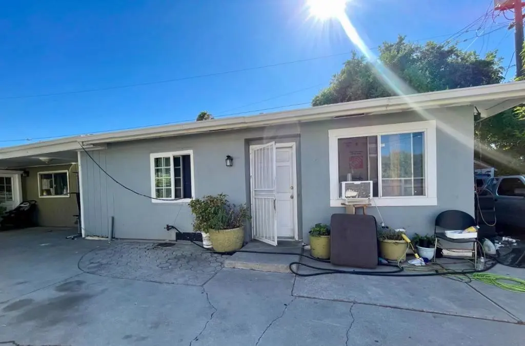420 W Jackson Street, Stockton, CA — listing photo 1