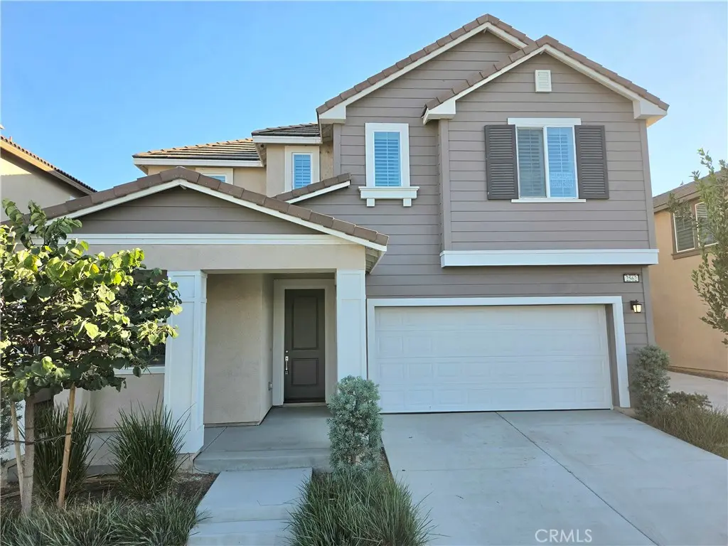 Single Family Residence for rent at 2562 E Crane Court, Ontario, CA featuring 4 beds and 4 baths