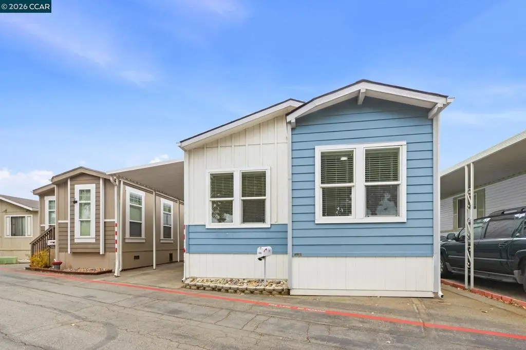 3015 E Bayshore Rd, Redwood City, CA — listing photo 1