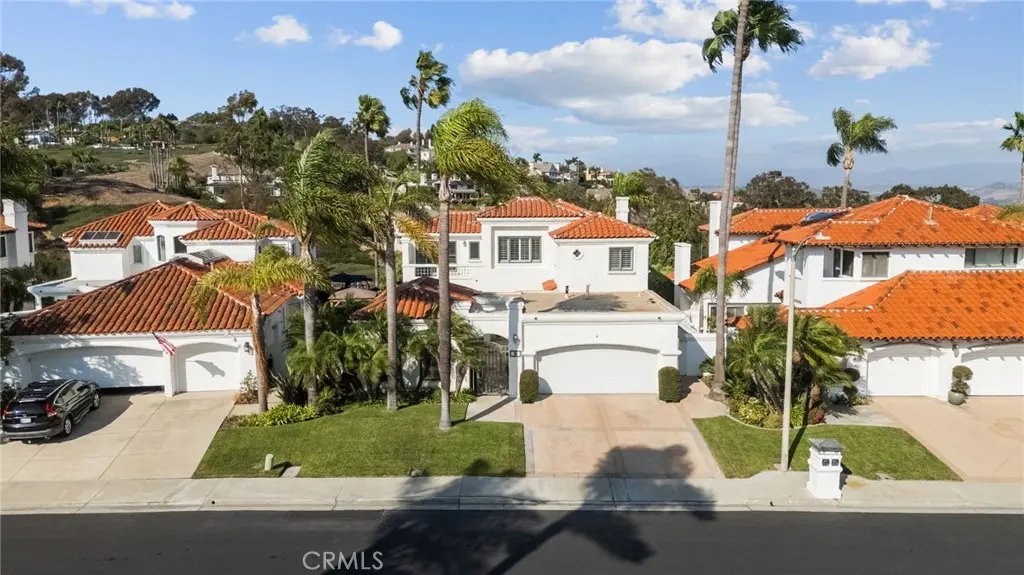 9 Terraza Del Mar, Dana Point, CA — listing photo 1
