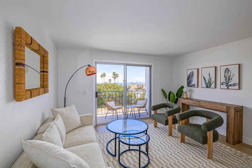 3020 Cowley Way 207, San Diego, CA — listing photo 1