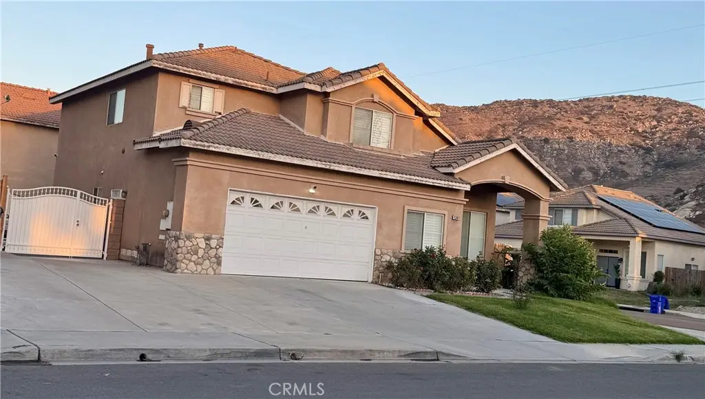11347 Elwood Avenue, Fontana, CA — listing photo 1