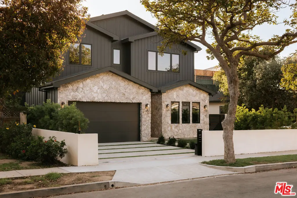 Single Family Residence for sale at 3621 Moore Street, Los Angeles, CA featuring 5 beds and 7 baths