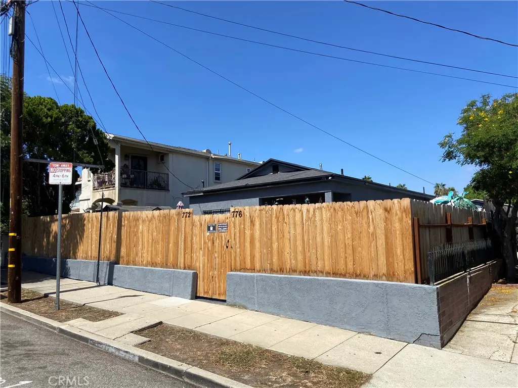 776 W 1st, San Pedro, CA — listing photo 1