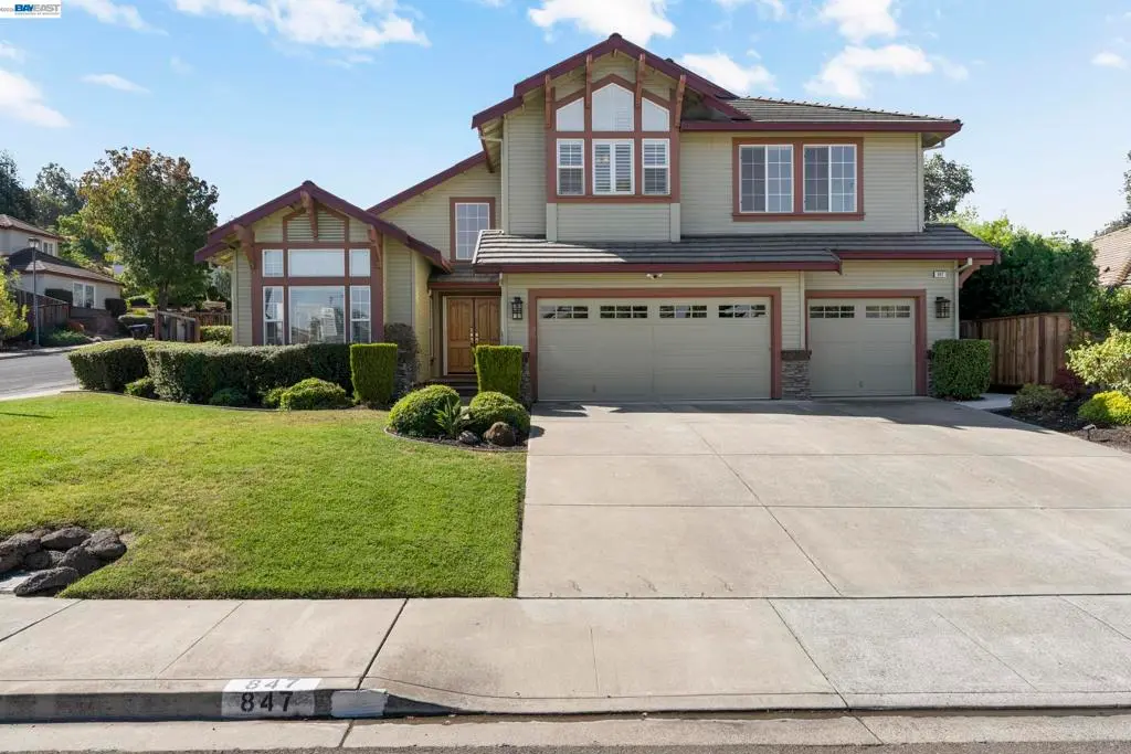 847 E Angela St, Pleasanton, CA — listing photo 1