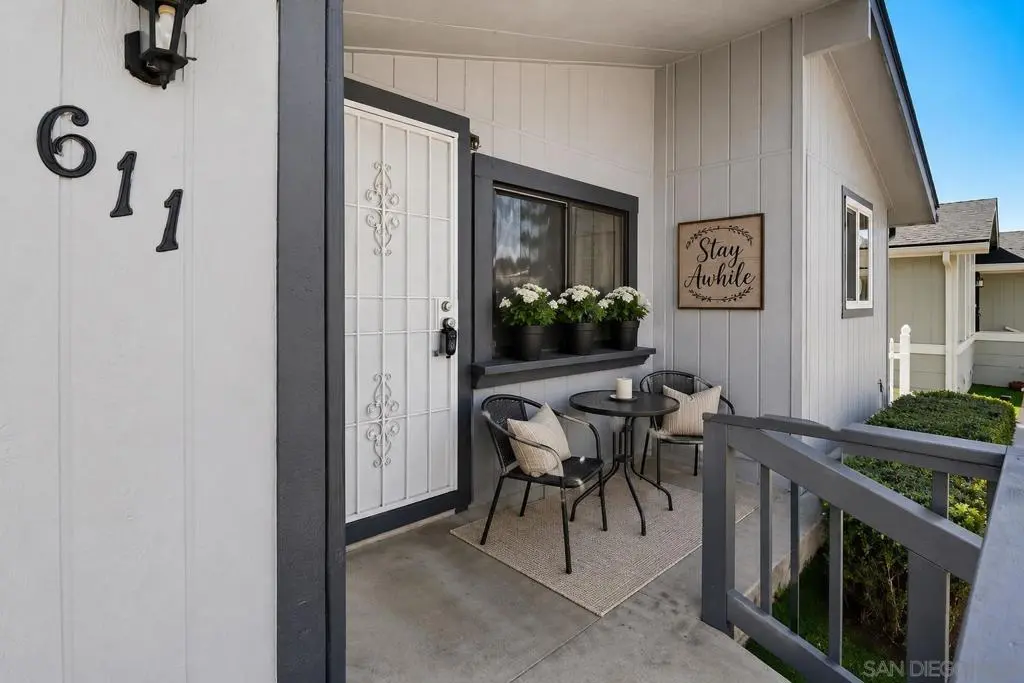 611 Via Santa Paulo, Vista, CA — listing photo 1
