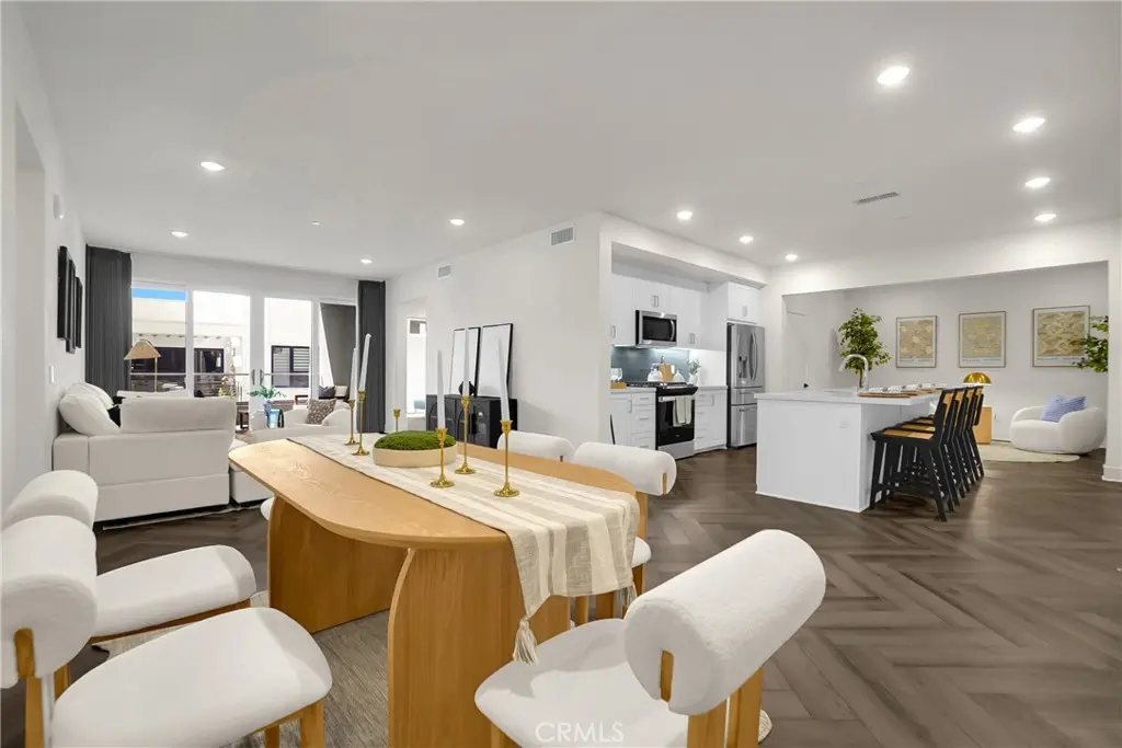 Single Family Residence for sale at 16321 Dawn Way 308, Tustin, CA featuring 2 beds and 2 baths