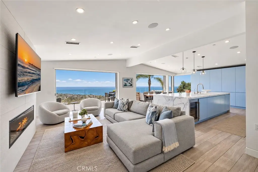 Single Family Residence for rent at 1238 Anacapa Way, Laguna Beach, CA featuring 4 beds and 4 baths