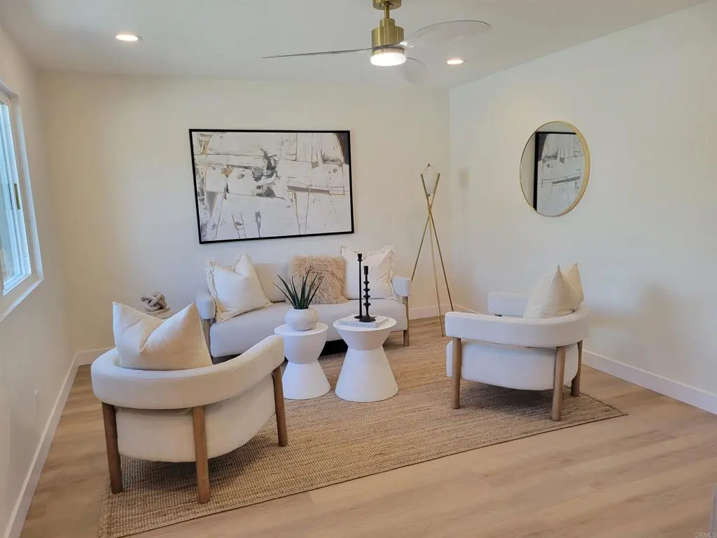 117 Magdalena Drive, Oceanside, CA — listing photo 1