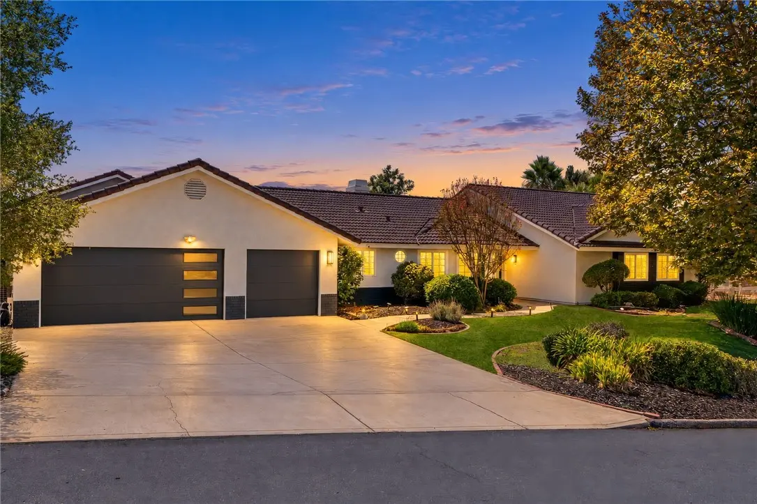 30357 San Pasqual Road, Temecula, CA — listing photo 1
