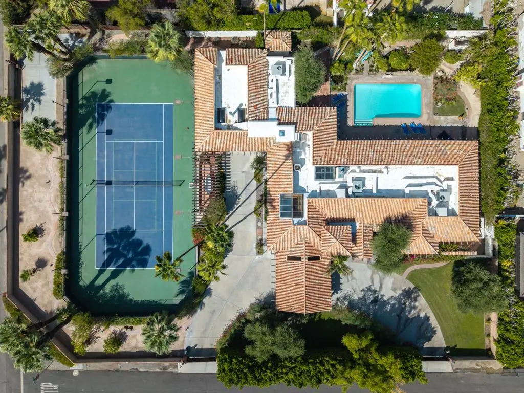835 N Avenida Palmas, Palm Springs, CA — listing photo 1