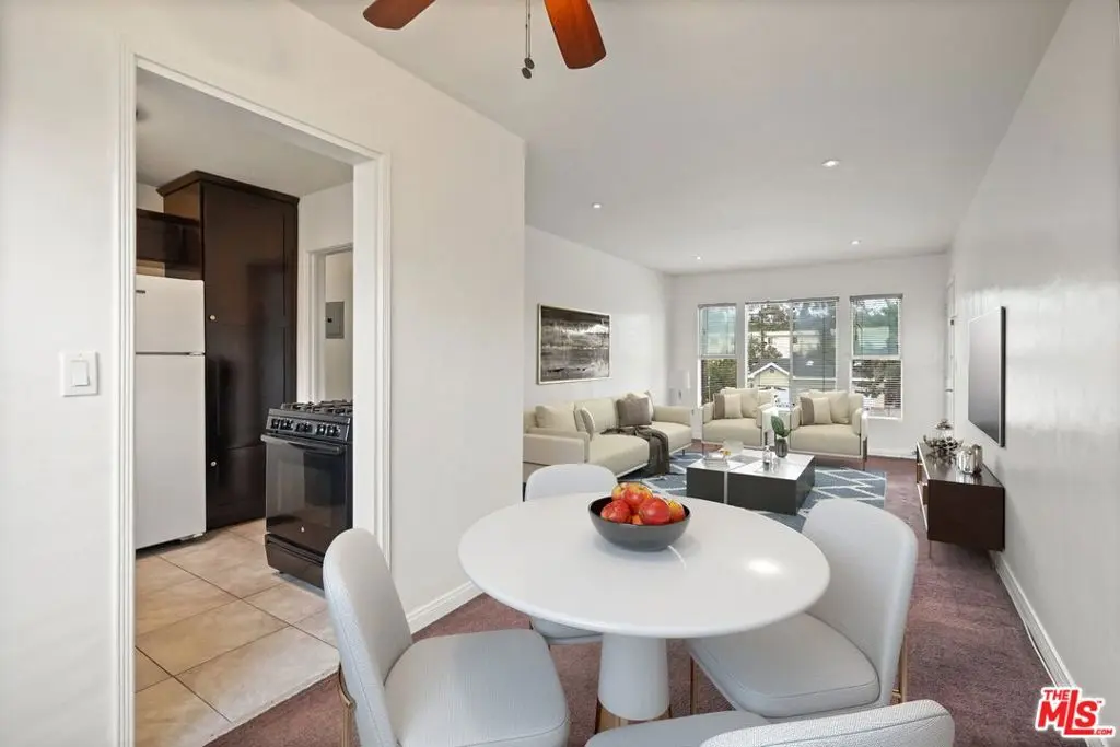 11810 Felton Avenue 4, Hawthorne, CA — listing photo 1