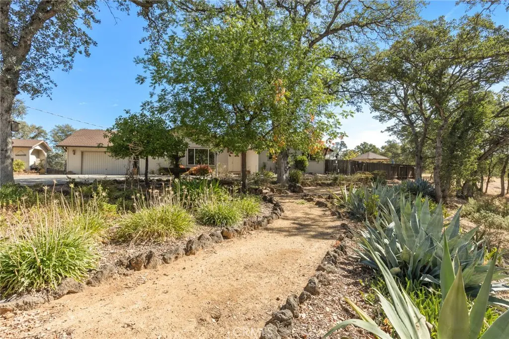 14480 Warren, Red Bluff, CA — listing photo 1