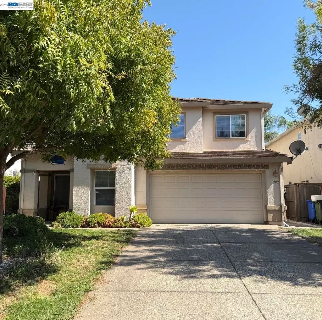 9609 Flame Tokay Way, Elk Grove, CA — listing photo 1