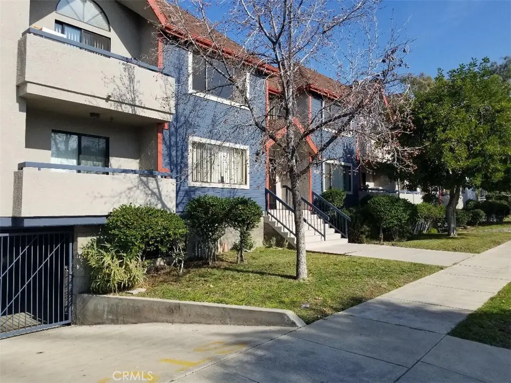 1131 E Doran, Glendale, CA — listing photo 1