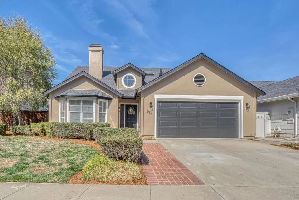 Single Family Residence for sale at 931 Hancock Street, Salinas, CA featuring 3 beds and 2 baths