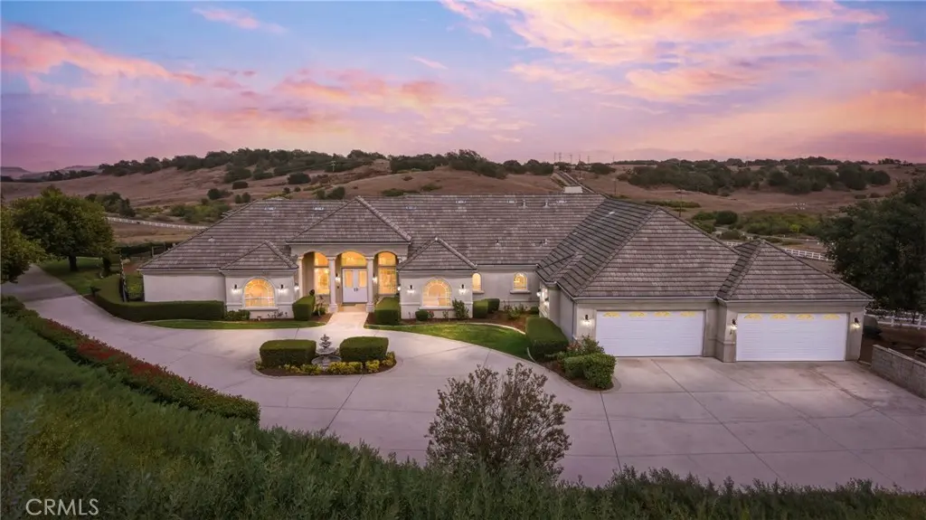 Single Family Residence for sale at 41653 Oak Trail Court, Murrieta, CA featuring 4 beds and 3 baths
