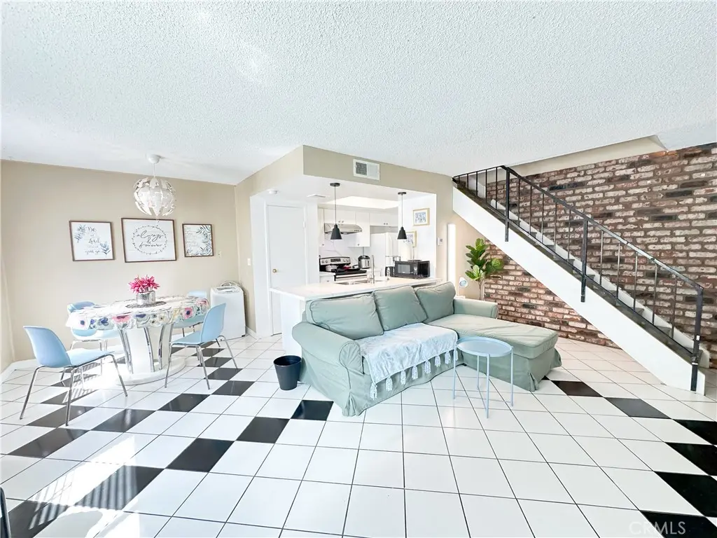 18125 Via Amorosa 3, Rowland Heights, CA — listing photo 1