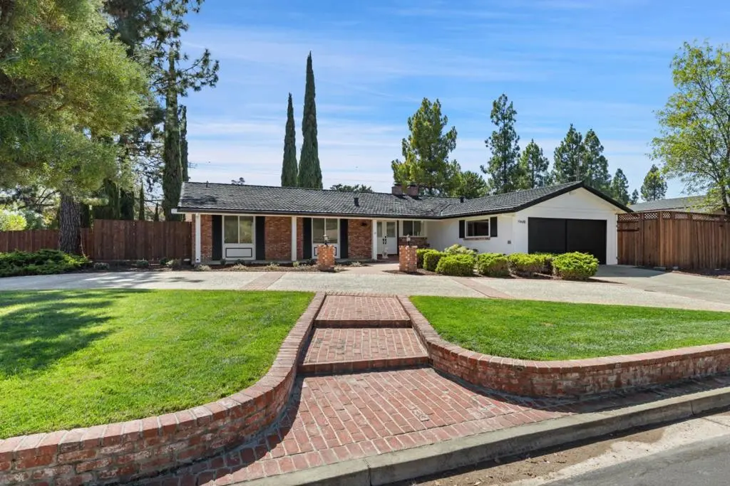 19488 Brockton Lane, Saratoga, CA — listing photo 1