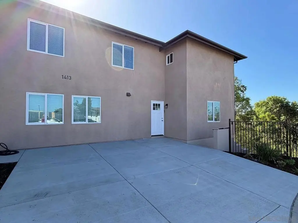 1413 Shoshone St, Oceanside, CA — listing photo 1