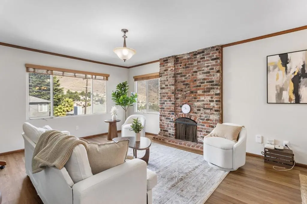 Single Family Residence for sale at 843 Larch Avenue, South San Francisco, CA featuring 3 beds and 1 bath