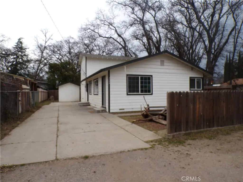 Single Family Residence for sale at 3740 Mullen, Clearlake, CA featuring 4 beds and 2 baths