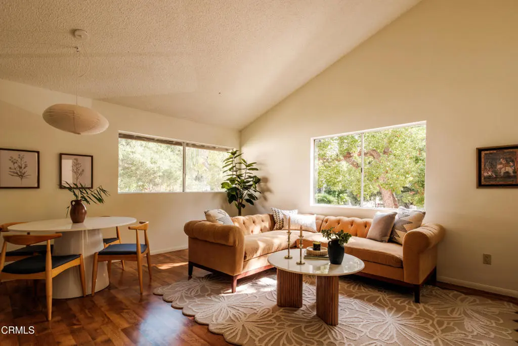 1101 N Summit Avenue 1, Pasadena, CA — listing photo 1