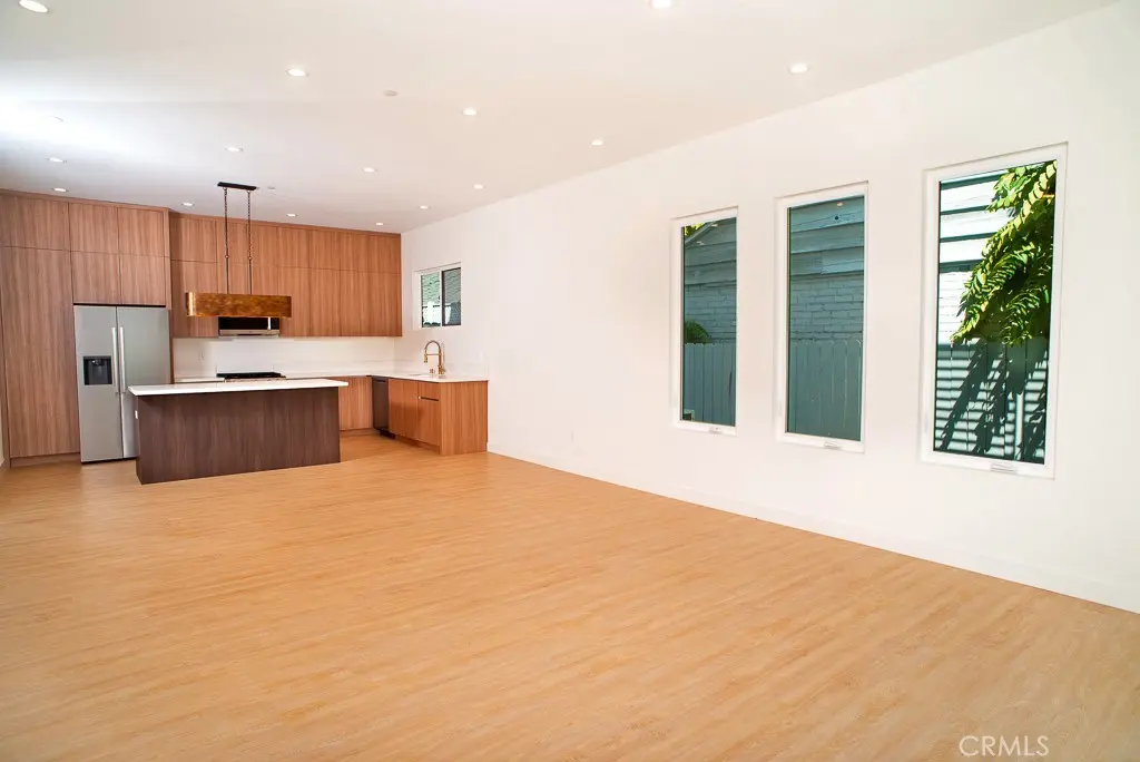 5618 Buffalo, Valley Glen, CA — listing photo 1
