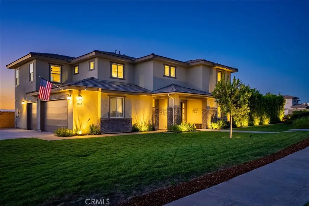 1055 Vista Court, Riverside, CA — listing photo 1