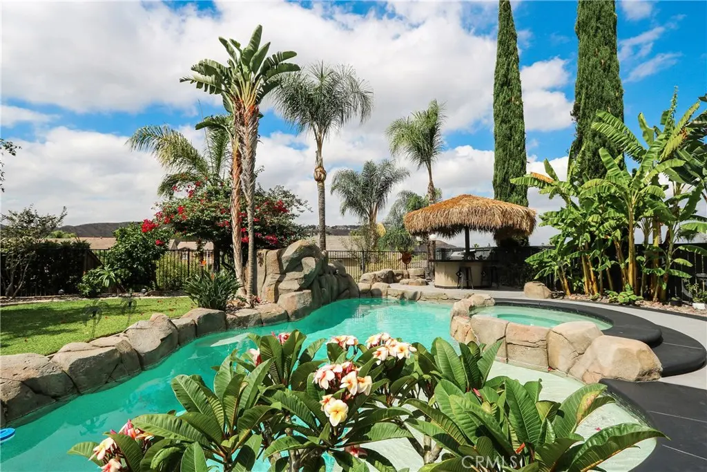 17467 Sandlewood Drive, Riverside, CA — listing photo 1