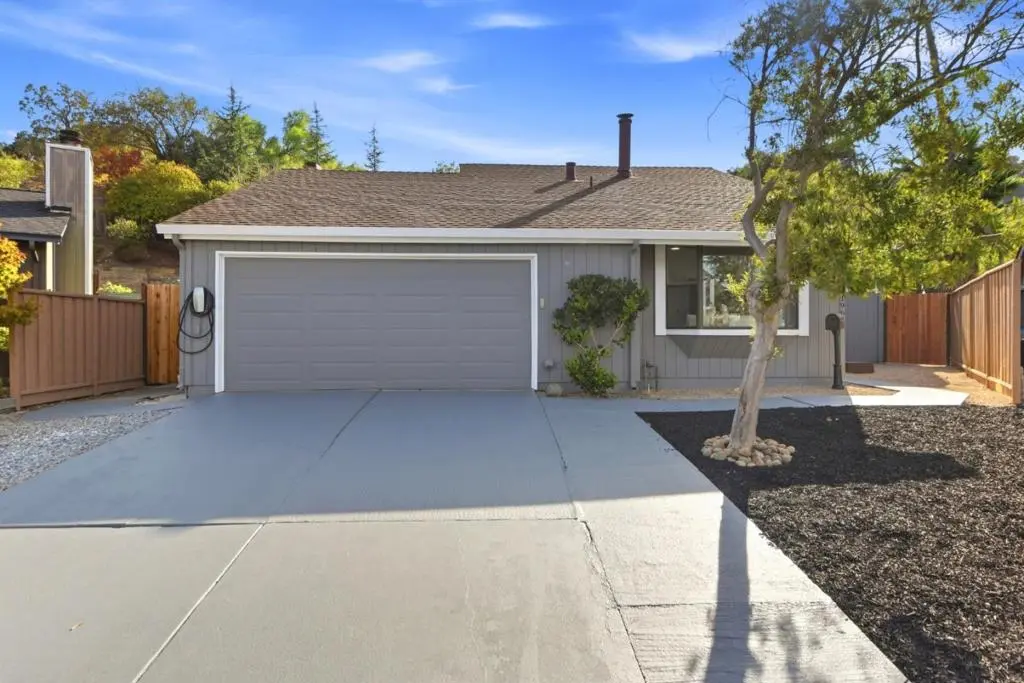 Single Family Residence for sale at 6196 Rocky Glen Court, San Jose, CA featuring 4 beds and 3 baths