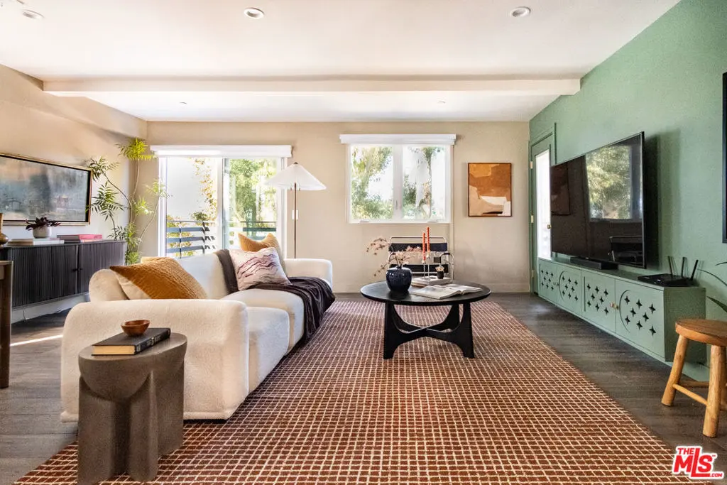 4820 Buchanan Street, Los Angeles, CA — listing photo 1