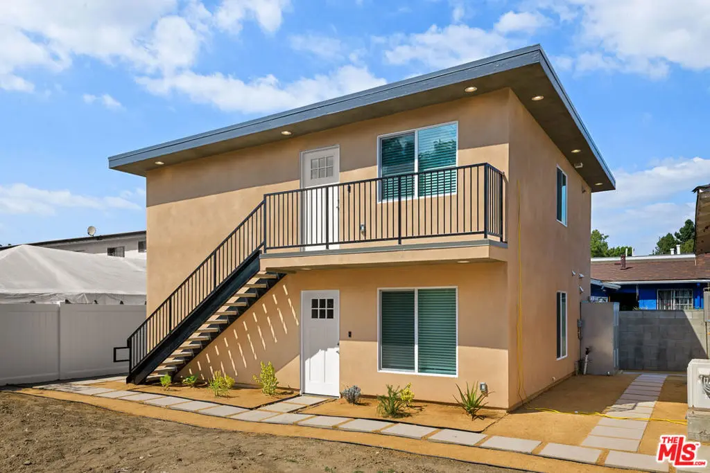 Condominium for rent at 340 1/2 S. Avenue 56, Los Angeles, CA featuring 2 beds and 2 baths