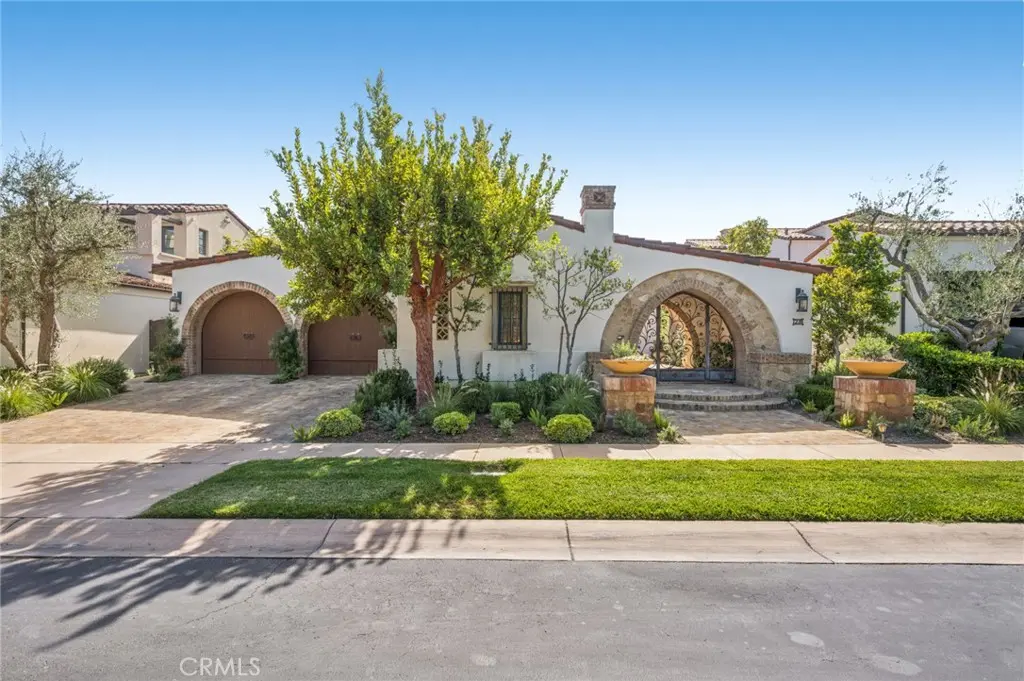 28 Cliffhouse, Newport Coast, CA — listing photo 1