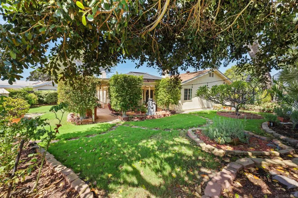 8587 Schneple, San Diego, CA — listing photo 1